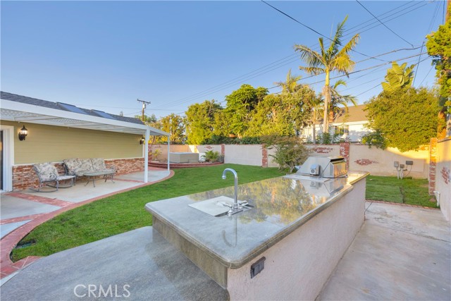 11772 Pine Street, Los Alamitos CA: https://media.crmls.org/medias/140aa9b4-e133-464b-9330-d172e3017257.jpg