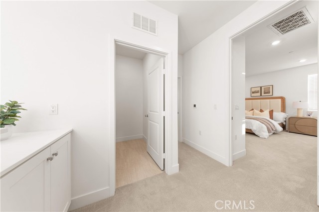 470 Lobata, Irvine CA: https://media.crmls.org/medias/140ad056-2587-4af6-85d9-f8dd6af615c7.jpg