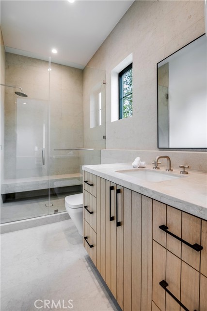 Detail Gallery Image 53 of 54 For 5929 Melvin Ave, Tarzana,  CA 91356 - 5 Beds | 6 Baths