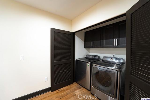 Detail Gallery Image 13 of 36 For 10523 Ashton Ave #202,  Los Angeles,  CA 90024 - 2 Beds | 2/1 Baths