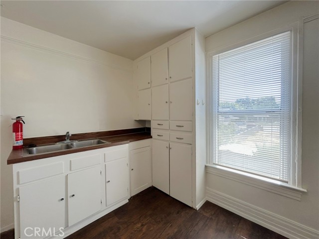 Image 11 of 15 For 3449 4th Street 4