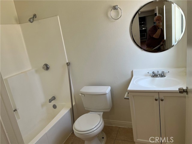 Detail Gallery Image 8 of 14 For 843 S Ardmore Ave, Los Angeles,  CA 90005 - – Beds | – Baths