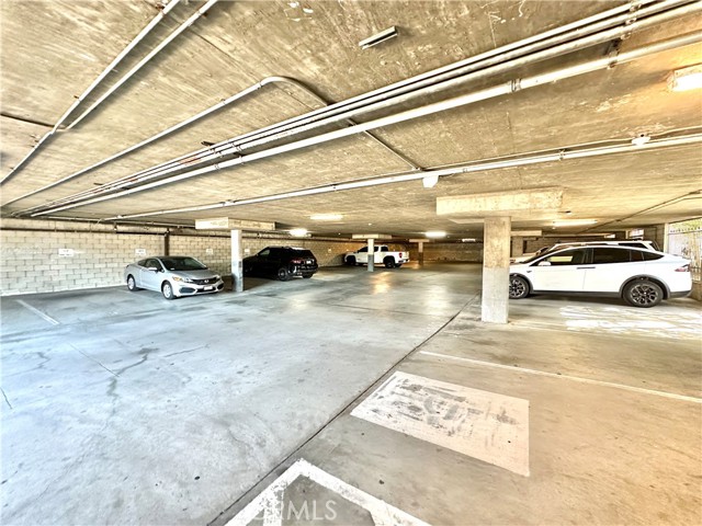 220 S Pacific Coast, Redondo Beach, California 90277, ,Commercial Lease,For Rent,220 S Pacific Coast,CRSB24034537