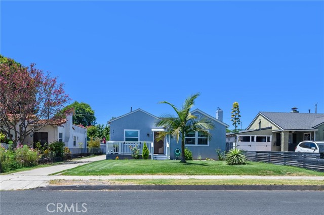 321 N Keystone Street, Burbank CA: https://media.crmls.org/medias/140d446b-b49e-42cc-b3b8-daf06f45f4e1.jpg