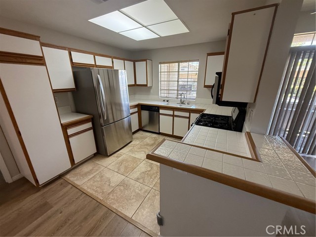 Detail Gallery Image 6 of 23 For 1 De Lino, Rancho Santa Margarita,  CA 92688 - 2 Beds | 2 Baths