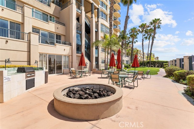 850 E Ocean Boulevard, Long Beach CA: https://media.crmls.org/medias/140ddd5d-4a2e-4363-9617-8648570a45d9.jpg