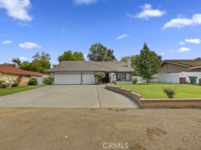 Image 2 for 3240 Rocking Rm Ln, Norco, CA 92860