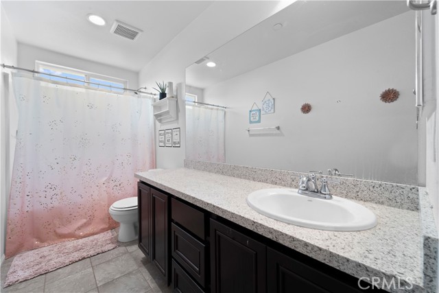 Detail Gallery Image 24 of 44 For 2521 Mammoth Mountain Way, Rosamond,  CA 93560 - 4 Beds | 2 Baths