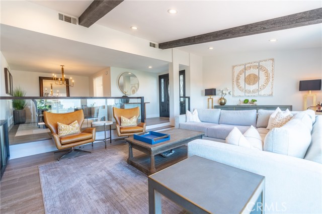 142 Aspen Way, Rolling Hills Estates, California 90274, 3 Bedrooms Bedrooms, ,2 BathroomsBathrooms,Residential,Sold,Aspen,DW21232324