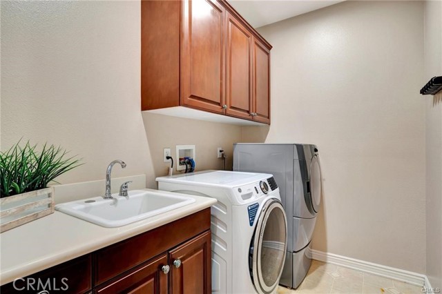 13253 Evening Sky Ct, San Diego, California 92130, 5 Bedrooms Bedrooms, ,4 BathroomsBathrooms,Residential Lease,For Rent,13253 Evening Sky Ct,CRAR25156844