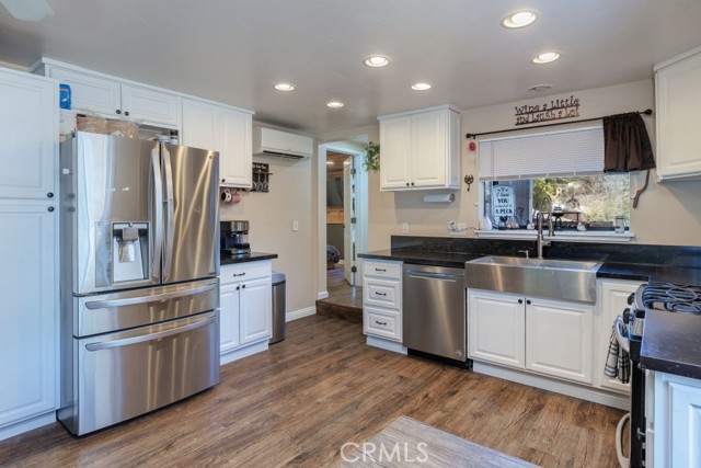Detail Gallery Image 5 of 36 For 4530 San Jacinto, Atascadero,  CA 93422 - 2 Beds | 2 Baths