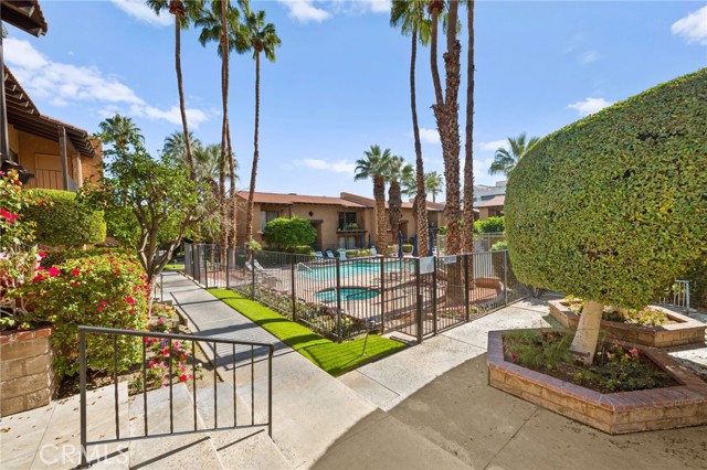 Detail Gallery Image 30 of 36 For 291 E Mel #232,  Palm Springs,  CA 92262 - 2 Beds | 2 Baths