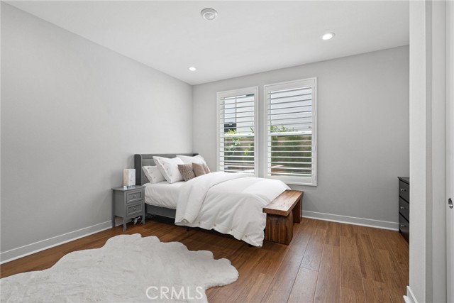 Detail Gallery Image 14 of 54 For 200 Newton, Lake Forest,  CA 92630 - 5 Beds | 4 Baths