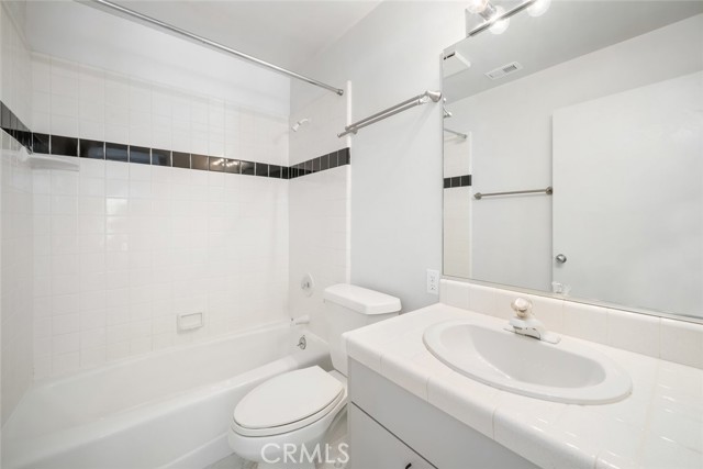 Detail Gallery Image 40 of 60 For 667 Hill St, San Luis Obispo,  CA 93405 - 4 Beds | 3/1 Baths