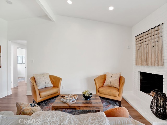 Detail Gallery Image 16 of 38 For 2622 Park Dr, Santa Ana,  CA 92707 - 4 Beds | 2 Baths