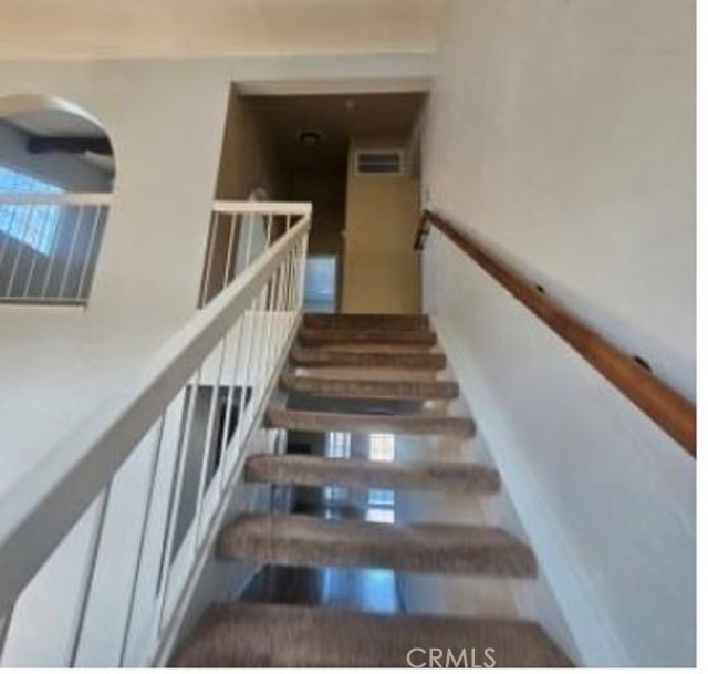 Detail Gallery Image 8 of 27 For 1041 Armor, Stockton,  CA 95209 - 4 Beds | 2/1 Baths