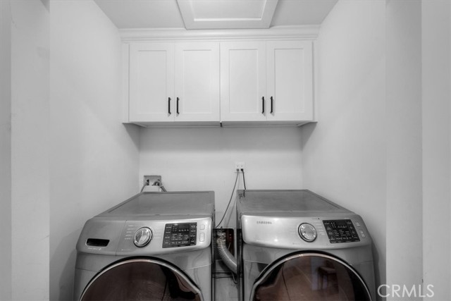 1834 Stearns Drive, Los Angeles CA: https://media.crmls.org/medias/14149da8-5917-4017-a805-529121ae185e.jpg