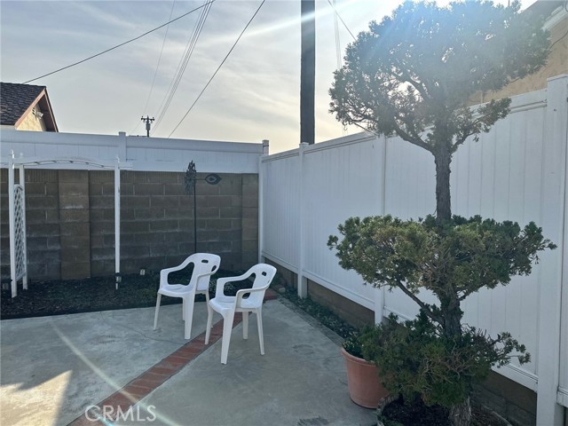 Detail Gallery Image 31 of 39 For 6849 Whitman Dr, Buena Park,  CA 90620 - 5 Beds | 2 Baths