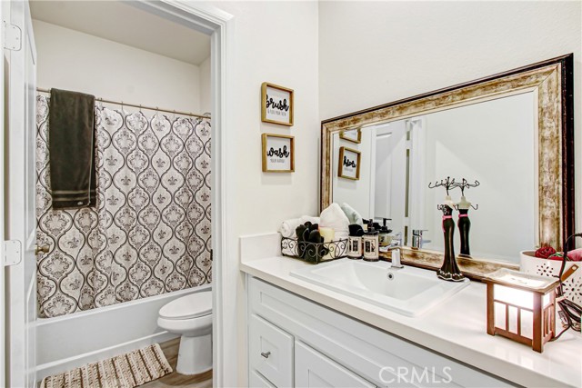 Detail Gallery Image 16 of 20 For 723 Anthirium, Perris,  CA 92571 - 5 Beds | 4 Baths