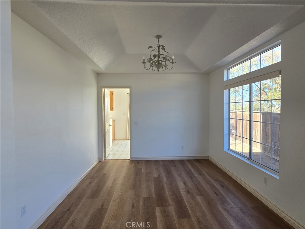 MLS #CV25265045 image #5