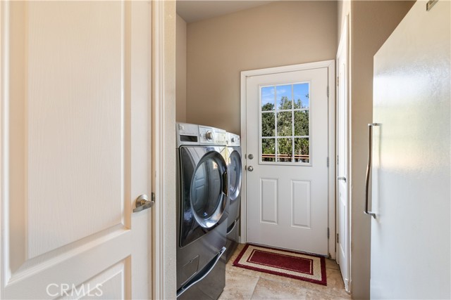 7235 Highland Springs Road, Lakeport CA: https://media.crmls.org/medias/1415e341-1b4c-4a85-b7cc-d1391e215d5a.jpg