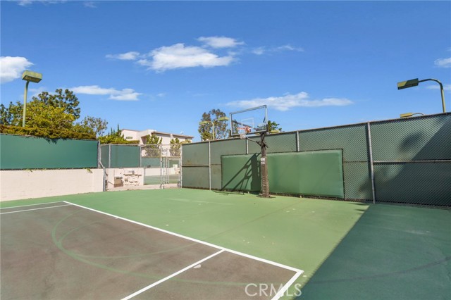 Detail Gallery Image 18 of 28 For 15137 Magnolia a,  Sherman Oaks,  CA 91403 - 3 Beds | 3 Baths