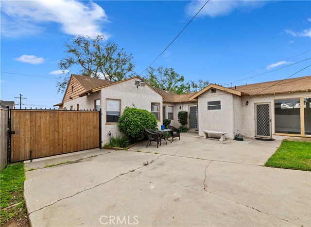 Detail Gallery Image 32 of 36 For 2915 W 95th, Inglewood,  CA 90305 - 3 Beds | 2 Baths