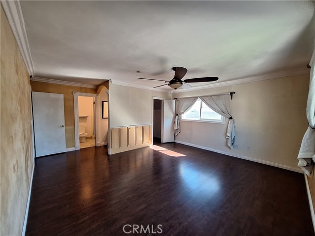 Detail Gallery Image 34 of 49 For 2305 Rockefeller Ln a,  Redondo Beach,  CA 90278 - 3 Beds | 3 Baths