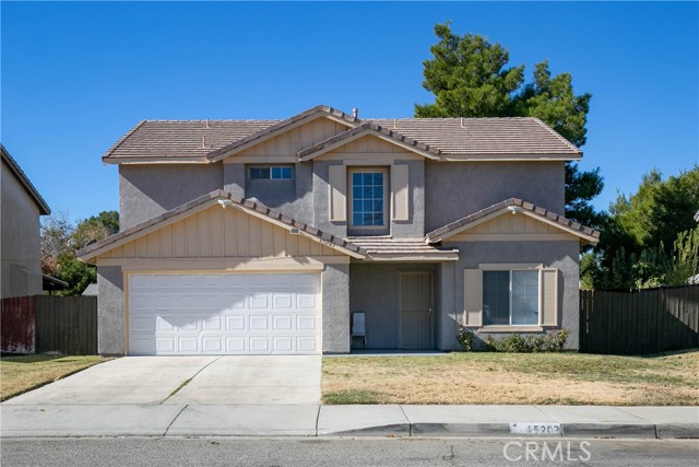 Detail Gallery Image 1 of 30 For 45207 17th St, Lancaster,  CA 93534 - 4 Beds | 3 Baths