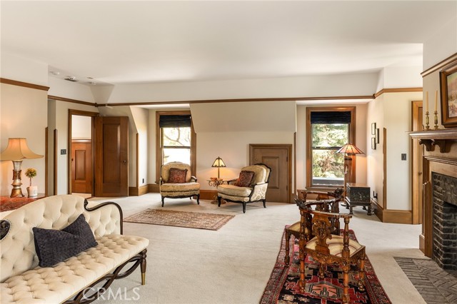 Detail Gallery Image 31 of 62 For 11 La Linda Dr, Long Beach,  CA 90807 - 8 Beds | 4/3 Baths
