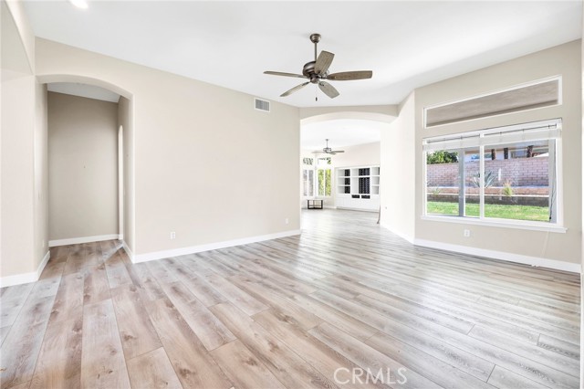 Detail Gallery Image 7 of 54 For 1756 Seven Hills, Hemet,  CA 92545 - 3 Beds | 3 Baths