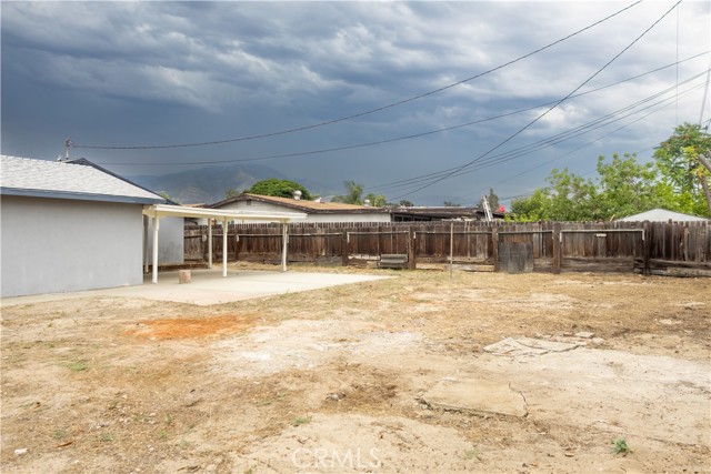 7815 Cunningham Street, Highland CA: https://media.crmls.org/medias/14199cf4-ff8d-4531-aea0-1d498424605f.jpg