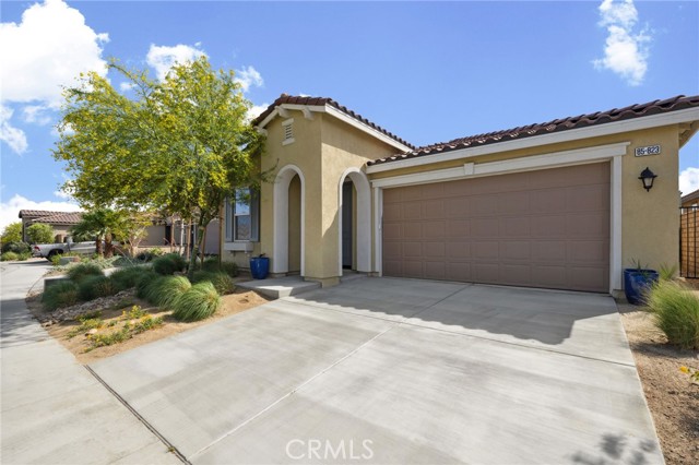 Detail Gallery Image 2 of 41 For 85823 Burano Pl, Indio,  CA 92203 - 2 Beds | 2 Baths