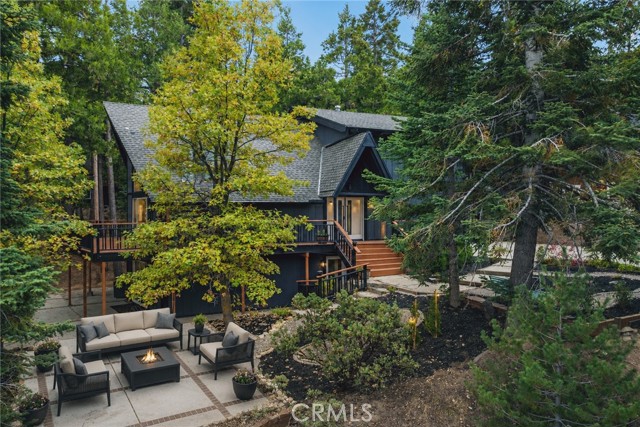 260 El Dorado Drive, Lake Arrowhead, CA 92352
