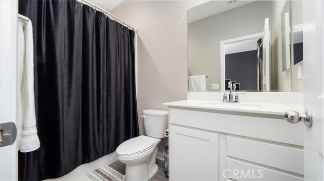 Image 22 of 40 For 773 Pinehurst Street