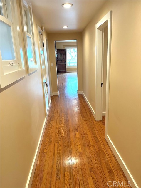 Detail Gallery Image 15 of 30 For 3535 E Ocean Ave, Long Beach,  CA 90803 - 2 Beds | 2 Baths