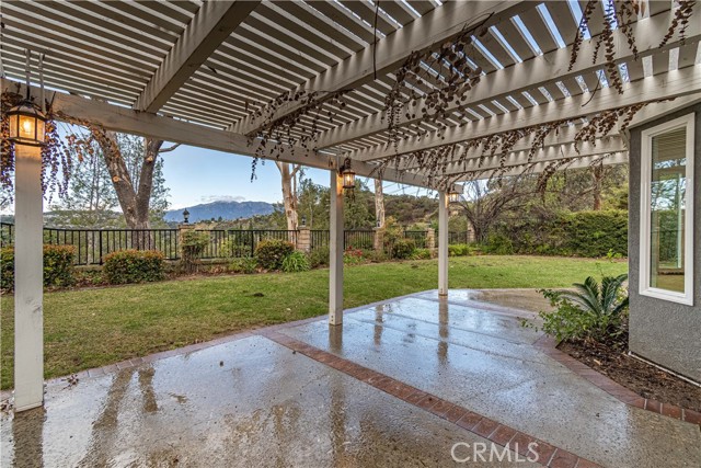 Detail Gallery Image 16 of 16 For 3537 Foxglove Rd, Glendale,  CA 91206 - 4 Beds | 3 Baths