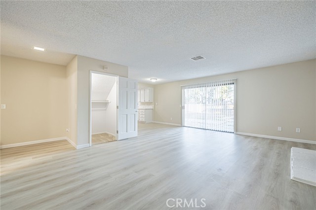 Detail Gallery Image 17 of 49 For 1201 Camran, Lancaster,  CA 93535 - 5 Beds | 3 Baths