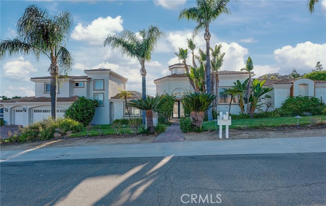 33 Sage Lane, Bell Canyon CA: https://media.crmls.org/medias/141dc29f-2e15-463c-8565-b8e1921710dc.jpg