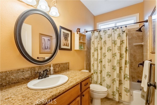 Detail Gallery Image 11 of 21 For 43 Redeemers Loop, Chico,  CA 95973 - 3 Beds | 2 Baths