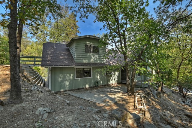 Detail Gallery Image 6 of 49 For 26690 Thunderbird Dr, Lake Arrowhead,  CA 92352 - 3 Beds | 3/1 Baths