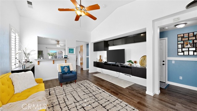 Detail Gallery Image 5 of 47 For 2368 Hearthsong Ct, Riverbank,  CA 95367 - 3 Beds | 2 Baths