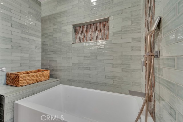 Detail Gallery Image 20 of 39 For 43100 Cherbourg, Lancaster,  CA 93536 - 3 Beds | 2 Baths