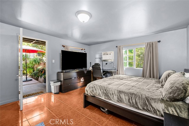 Detail Gallery Image 24 of 38 For 5026 W Roberts, Santa Ana,  CA 92704 - 4 Beds | 2 Baths