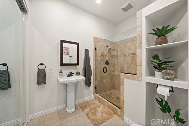 5145 Tortuga Drive, Huntington Beach CA: https://media.crmls.org/medias/14206587-24f9-40a8-9776-9abfc900ab46.jpg