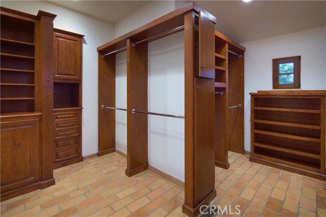 Detail Gallery Image 15 of 42 For 1302 Skyline Dr, Laguna Beach,  CA 92651 - 4 Beds | 4/1 Baths