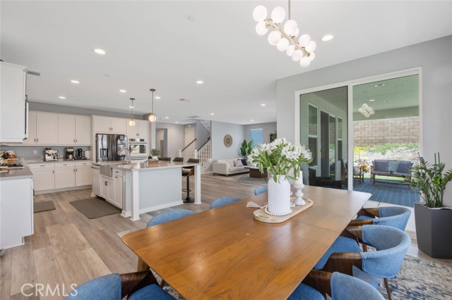 Detail Gallery Image 14 of 54 For 18171 Hedgerow Way, Saugus,  CA 91350 - 4 Beds | 2/1 Baths
