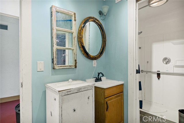 Detail Gallery Image 26 of 34 For 24878 Felsen Dr, Crestline,  CA 92325 - 3 Beds | 2/1 Baths