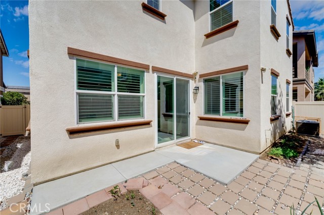 13855 Clearwater Avenue, Chino CA: https://media.crmls.org/medias/1422816e-b0ad-4cf4-aba6-f9a6bc9538a9.jpg