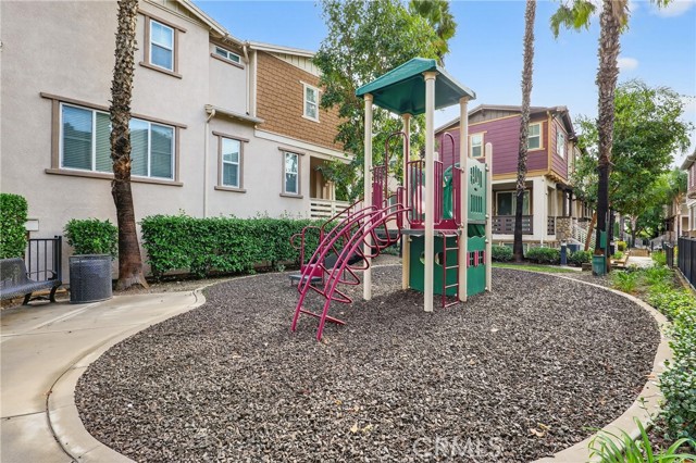 Detail Gallery Image 41 of 58 For 1960 Annandale Way, Pomona,  CA 91767 - 4 Beds | 2/1 Baths